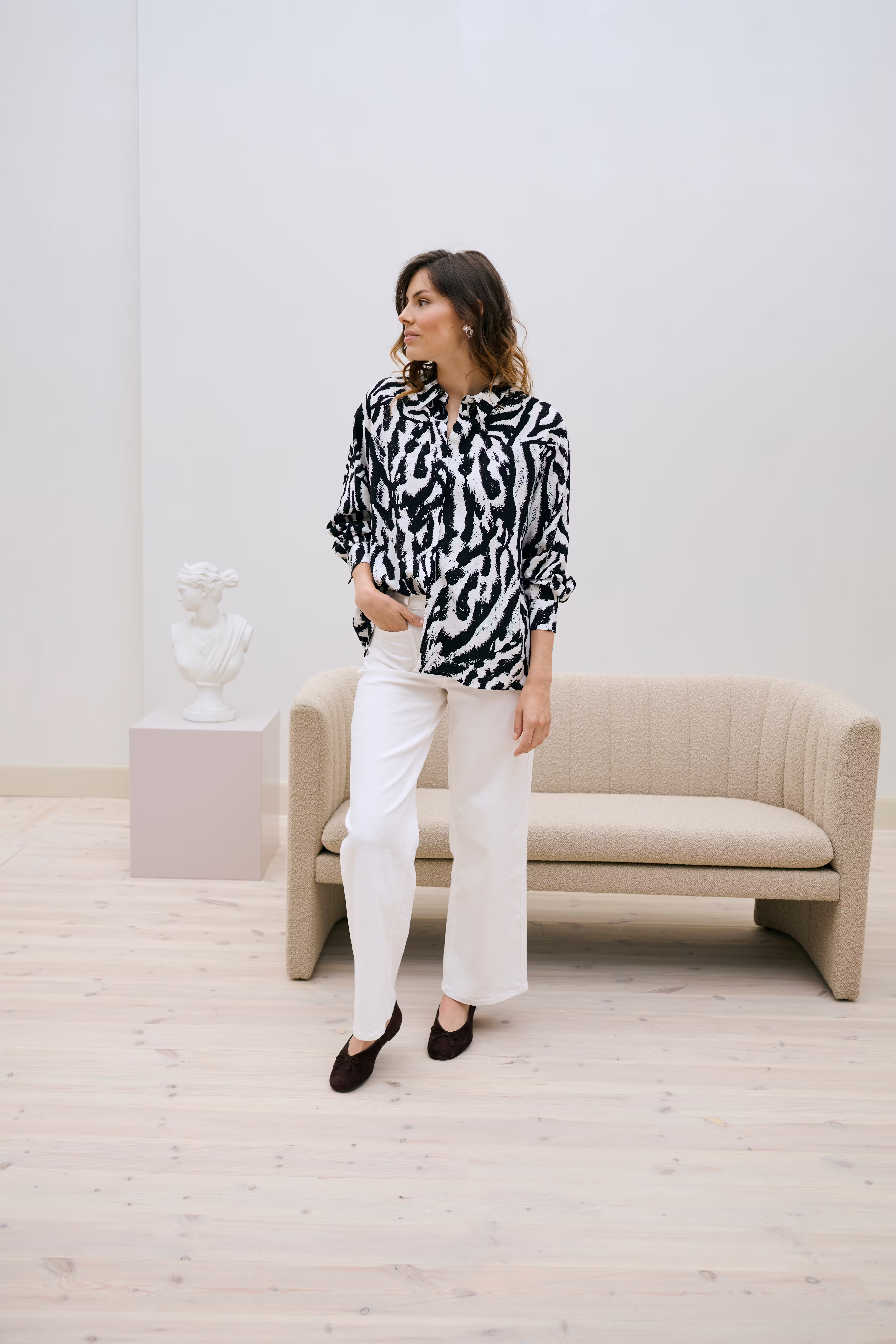 KAbrook Jeans LOCATION NONE 10511225-110602