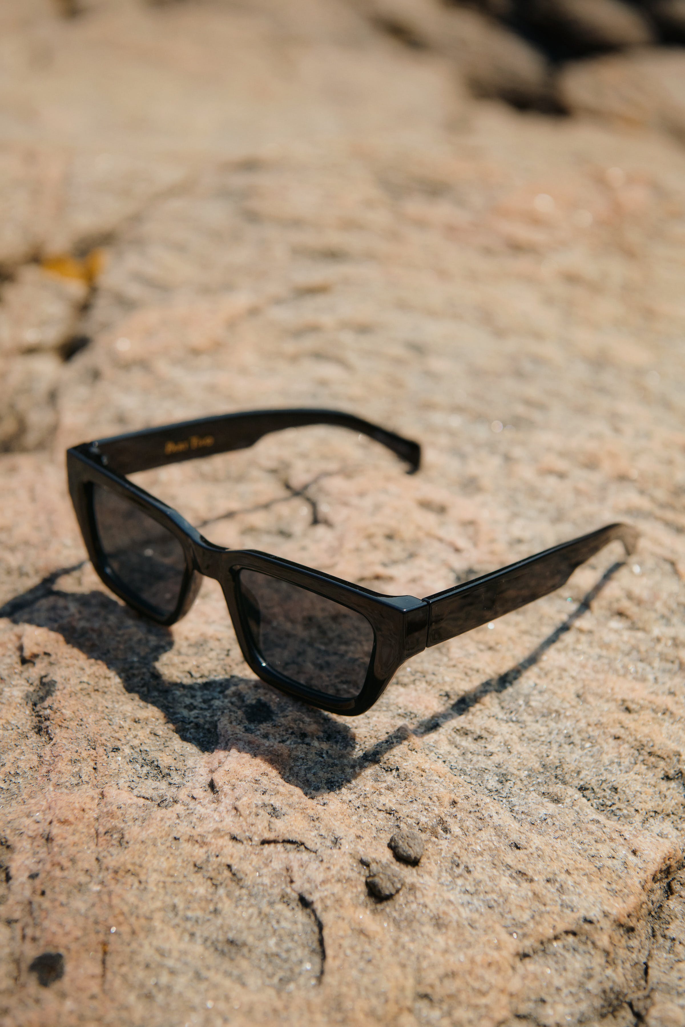 AdilePW Sunglasses LOCATION NONE 30310328-194008