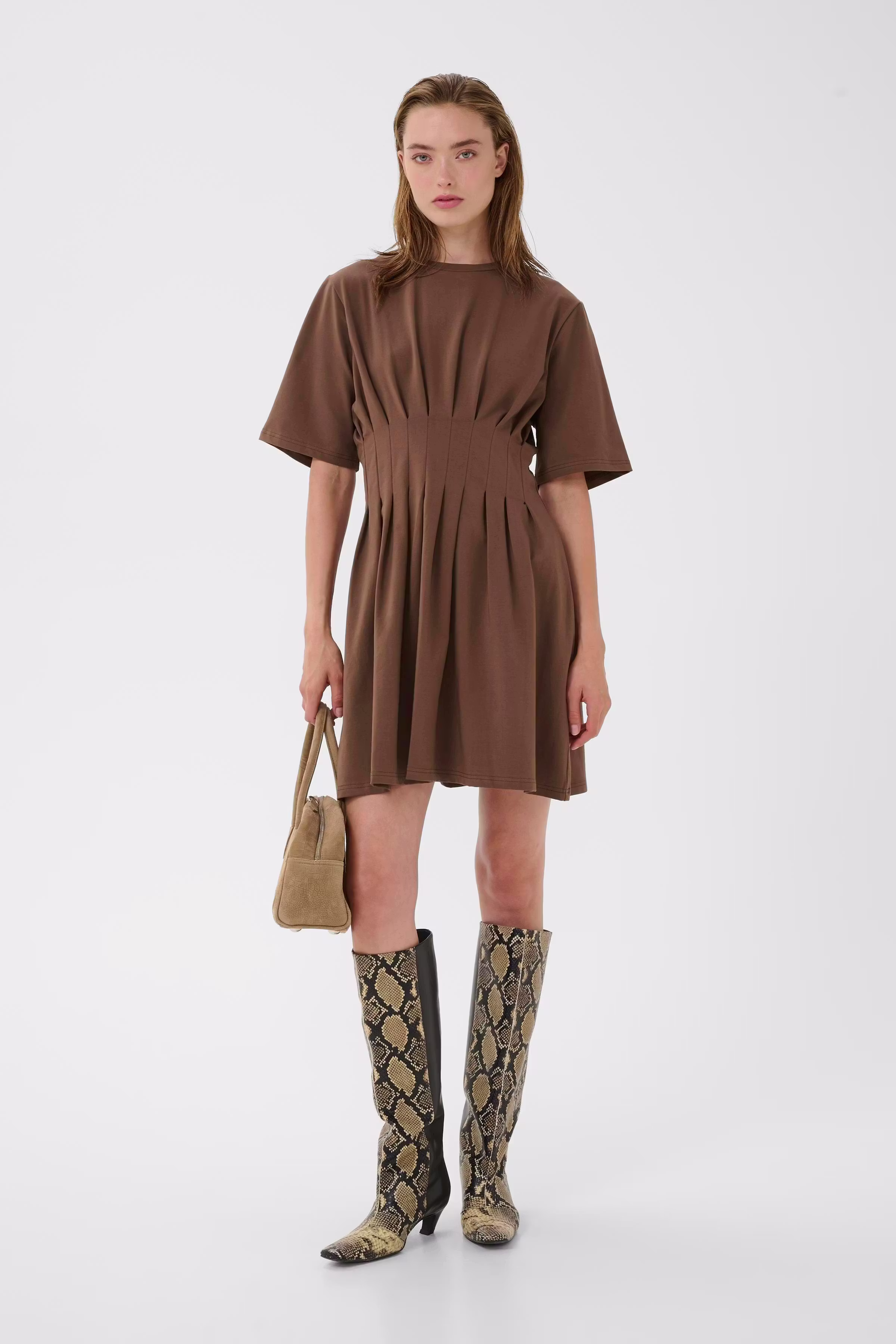 GZinez Kjole LOOKBOOK FRONT 10911234-190916