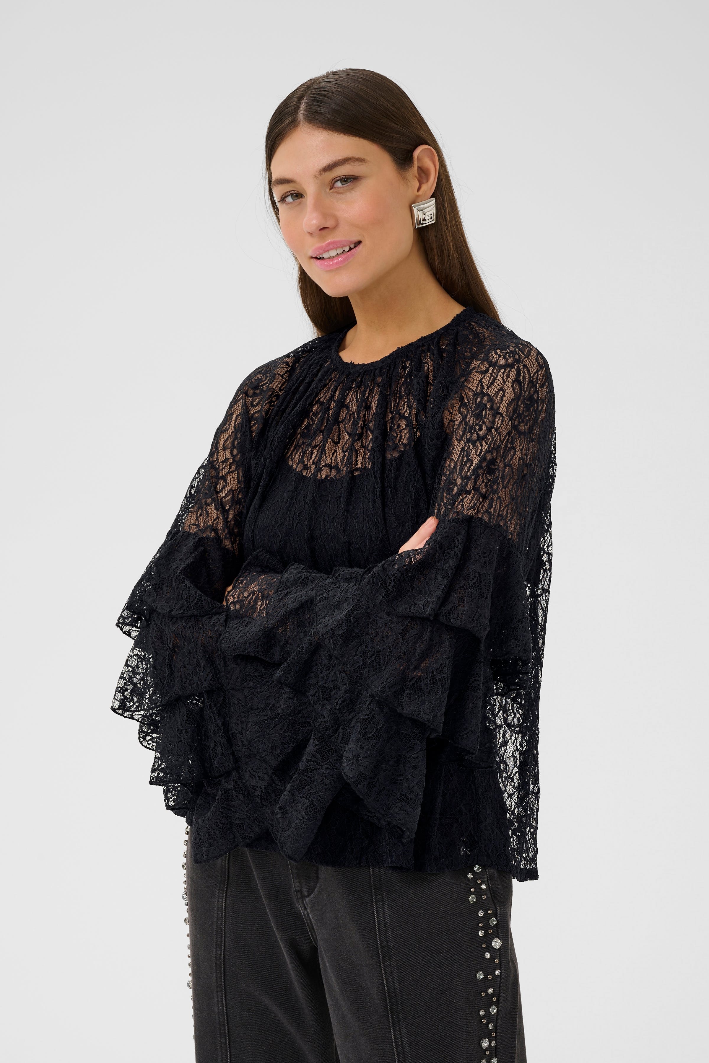 CUclemency ruffle sleeve blouse LOOKBOOK FRONT 50112497-500012