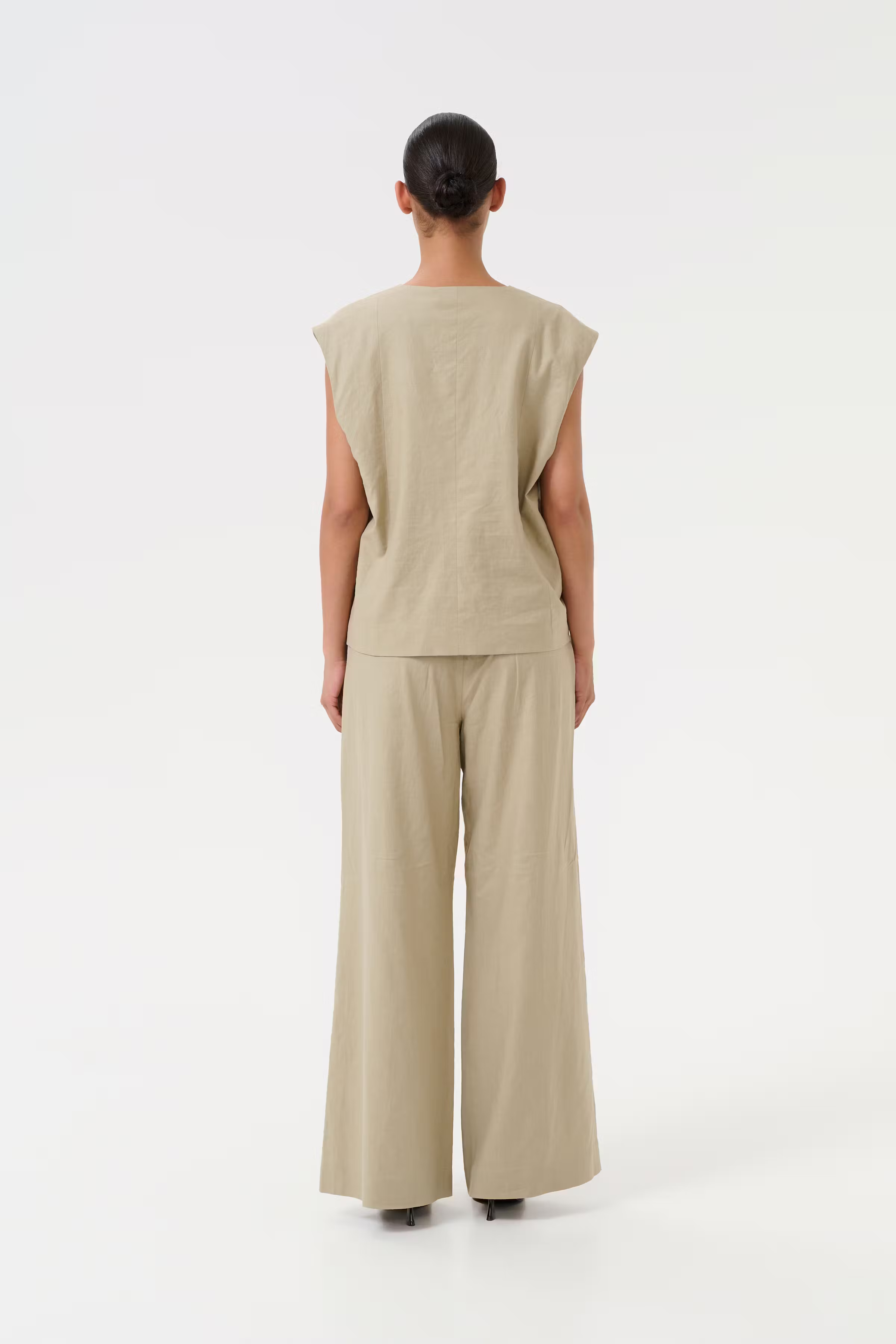 GZizza Bukser LOOKBOOK BACK 10910517-170510