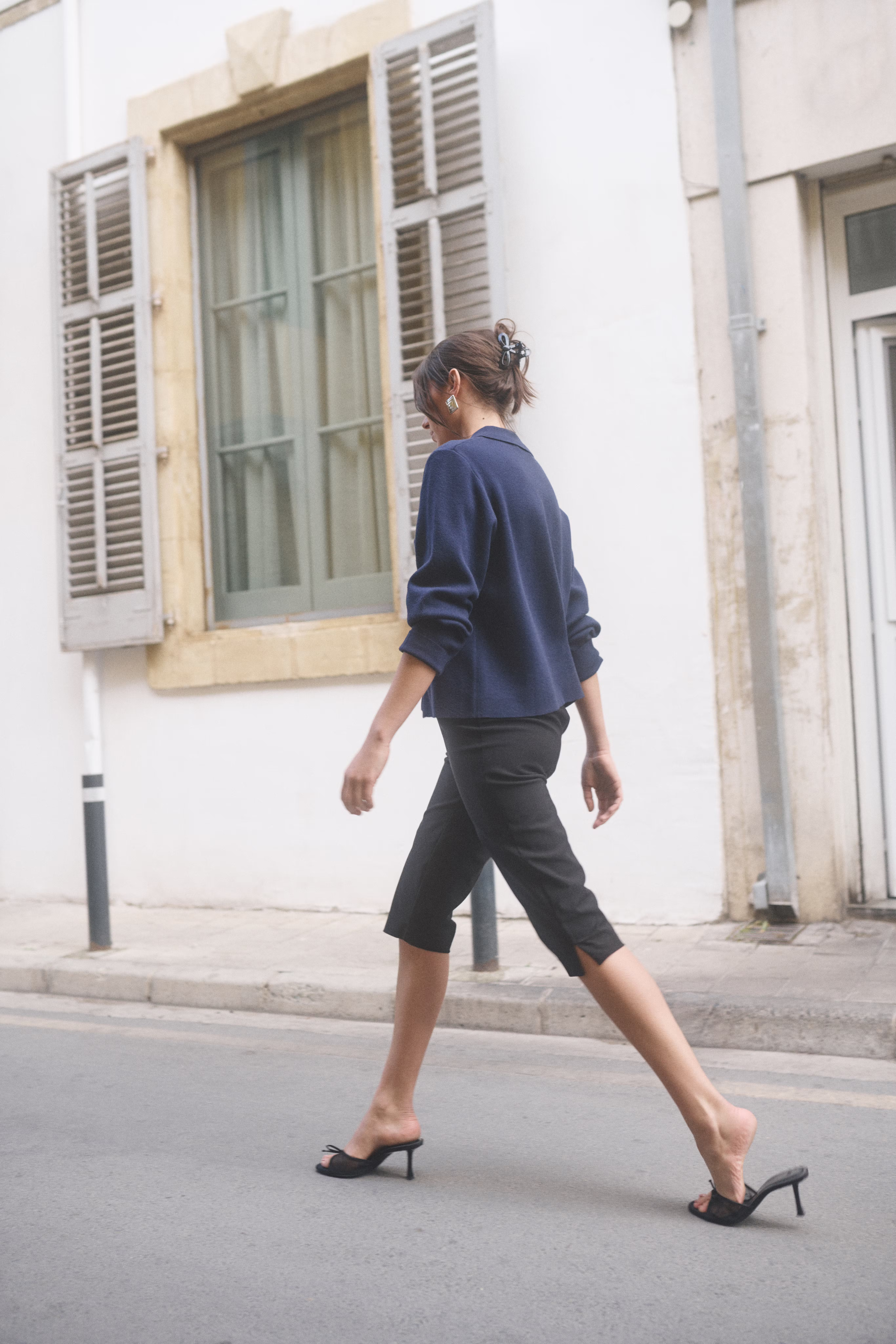 KBAntonella Cardigan LOCATION NONE 10105543-194016