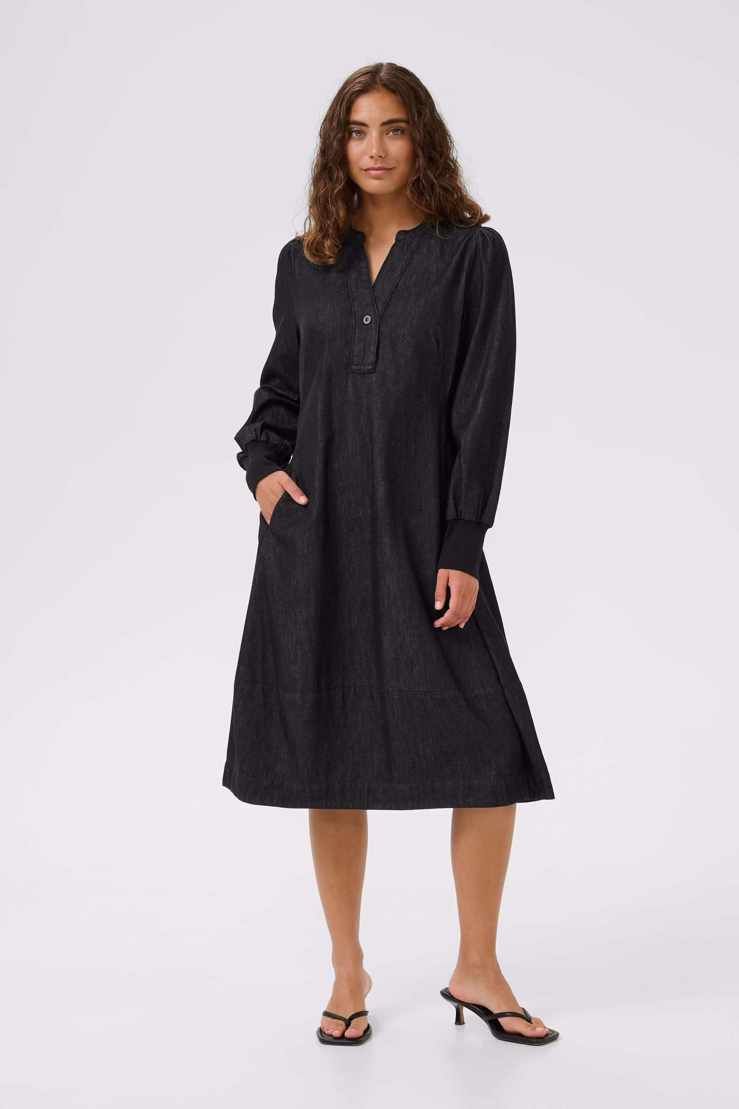 CUALLURA Dress LOOKBOOK FRONT 50111524-500064