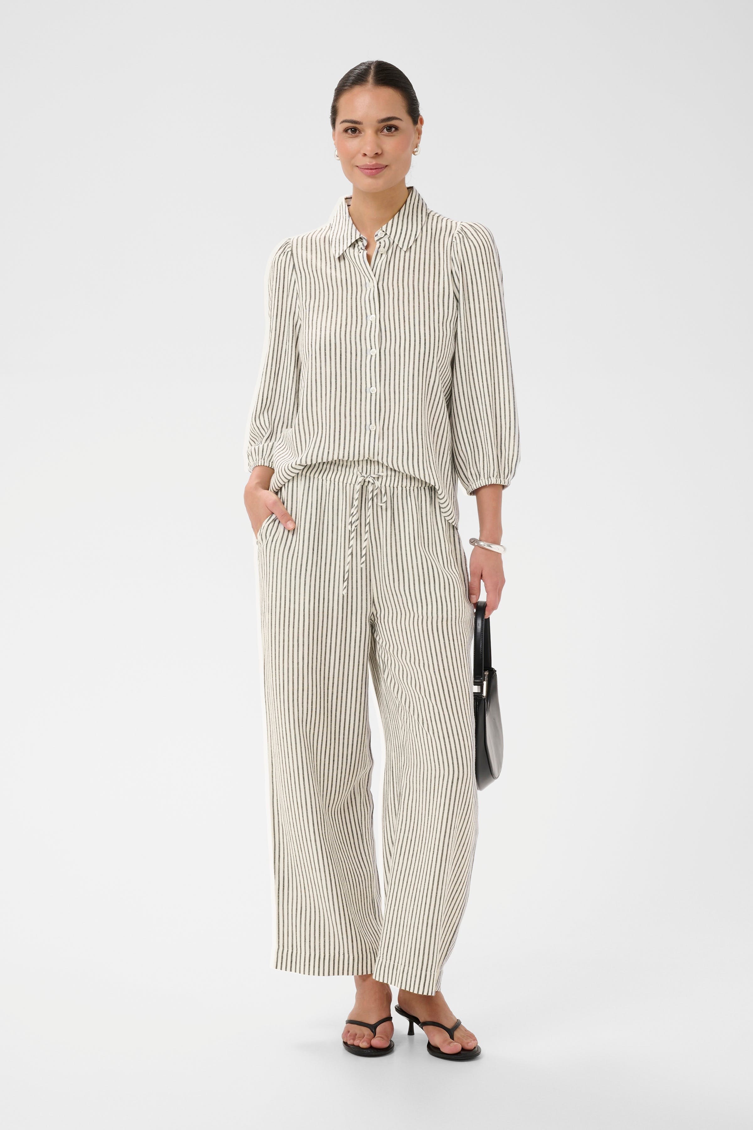 KAmilia Trousers LOOKBOOK FRONT 10509666-105465