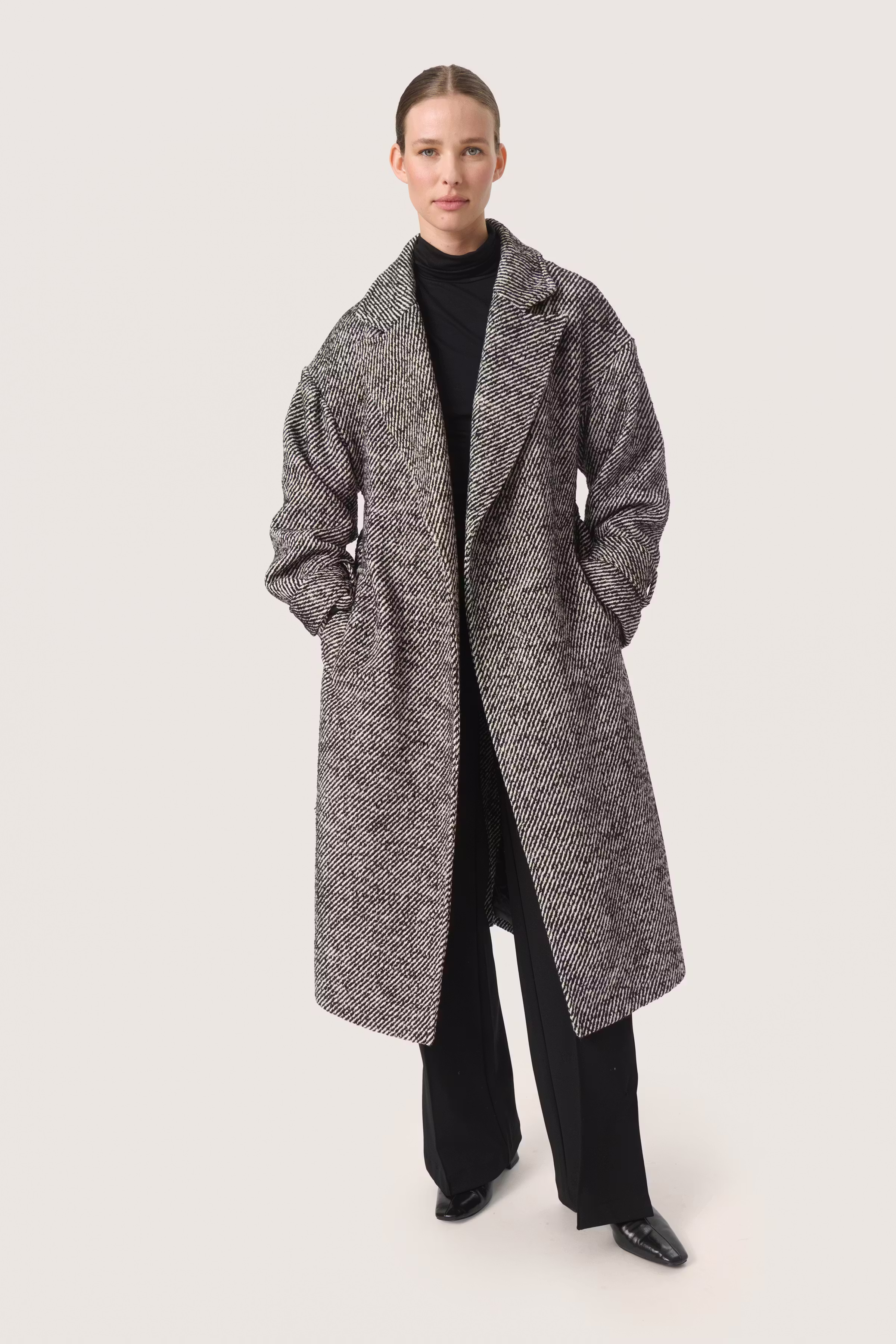 SLMabel Kappa LOOKBOOK FRONT 30407502-302888