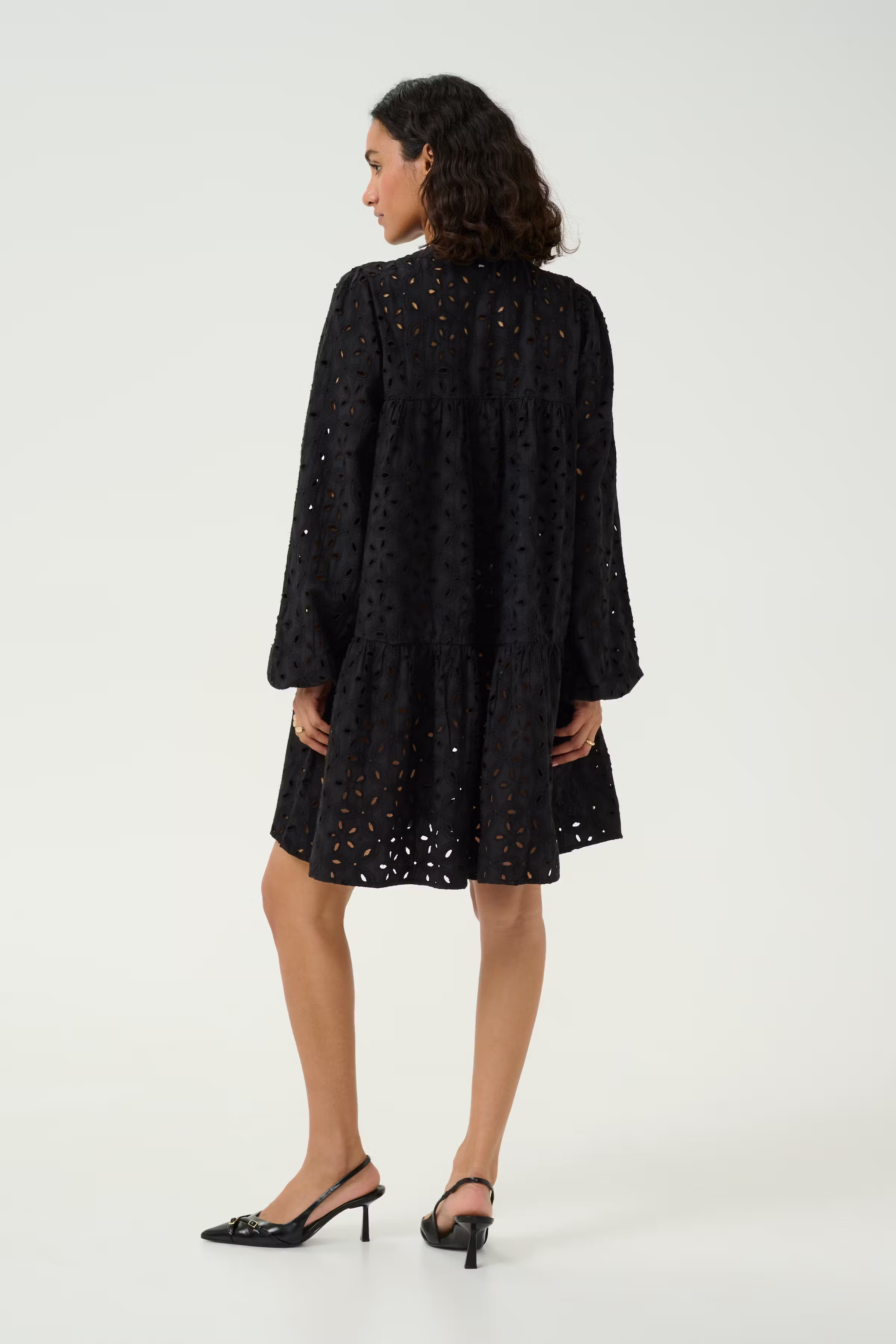 KAsilinia Kjole LOOKBOOK BACK 10509688-100121