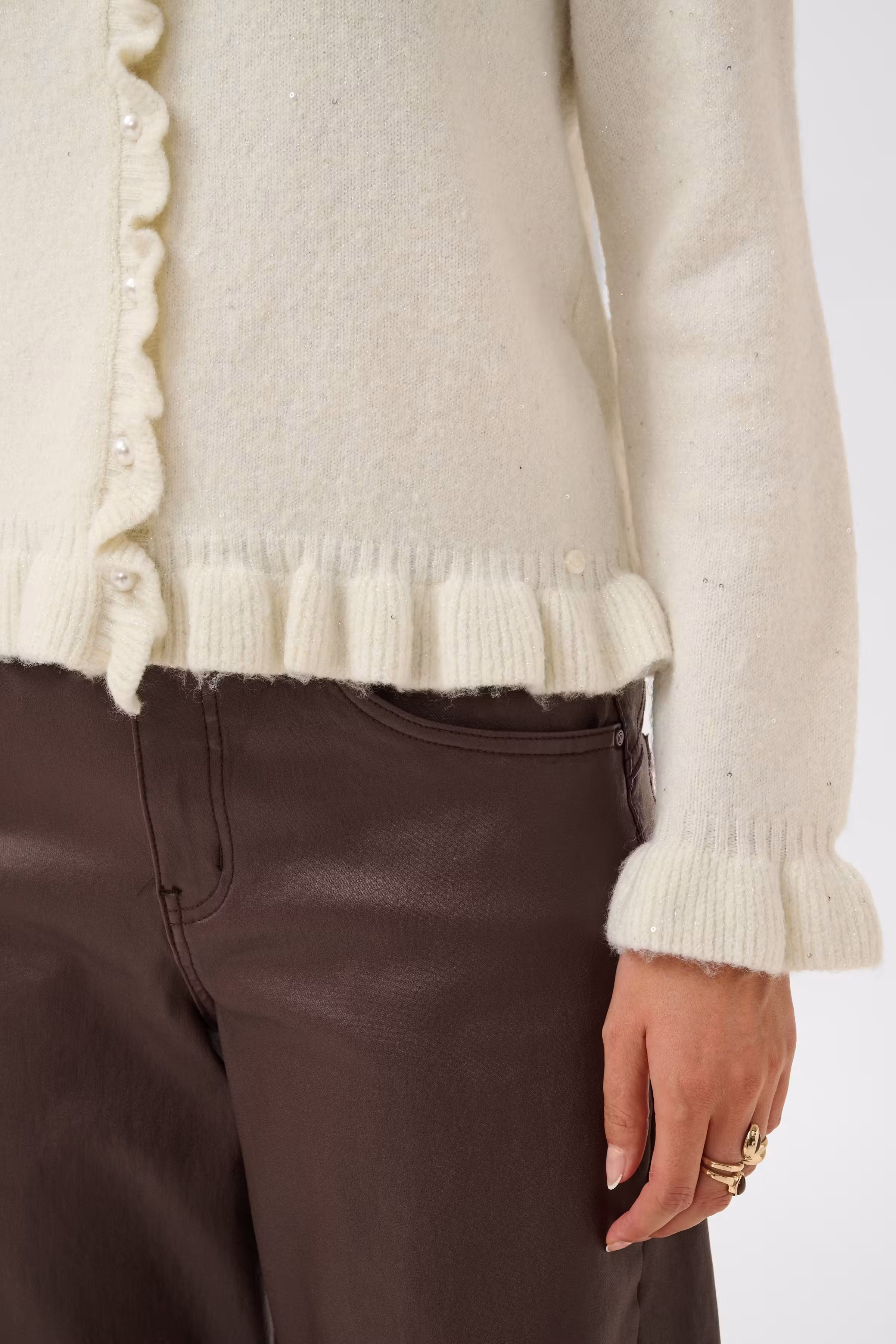 CRJolly Cardigan LOOKBOOK DETAIL 10614473-110701