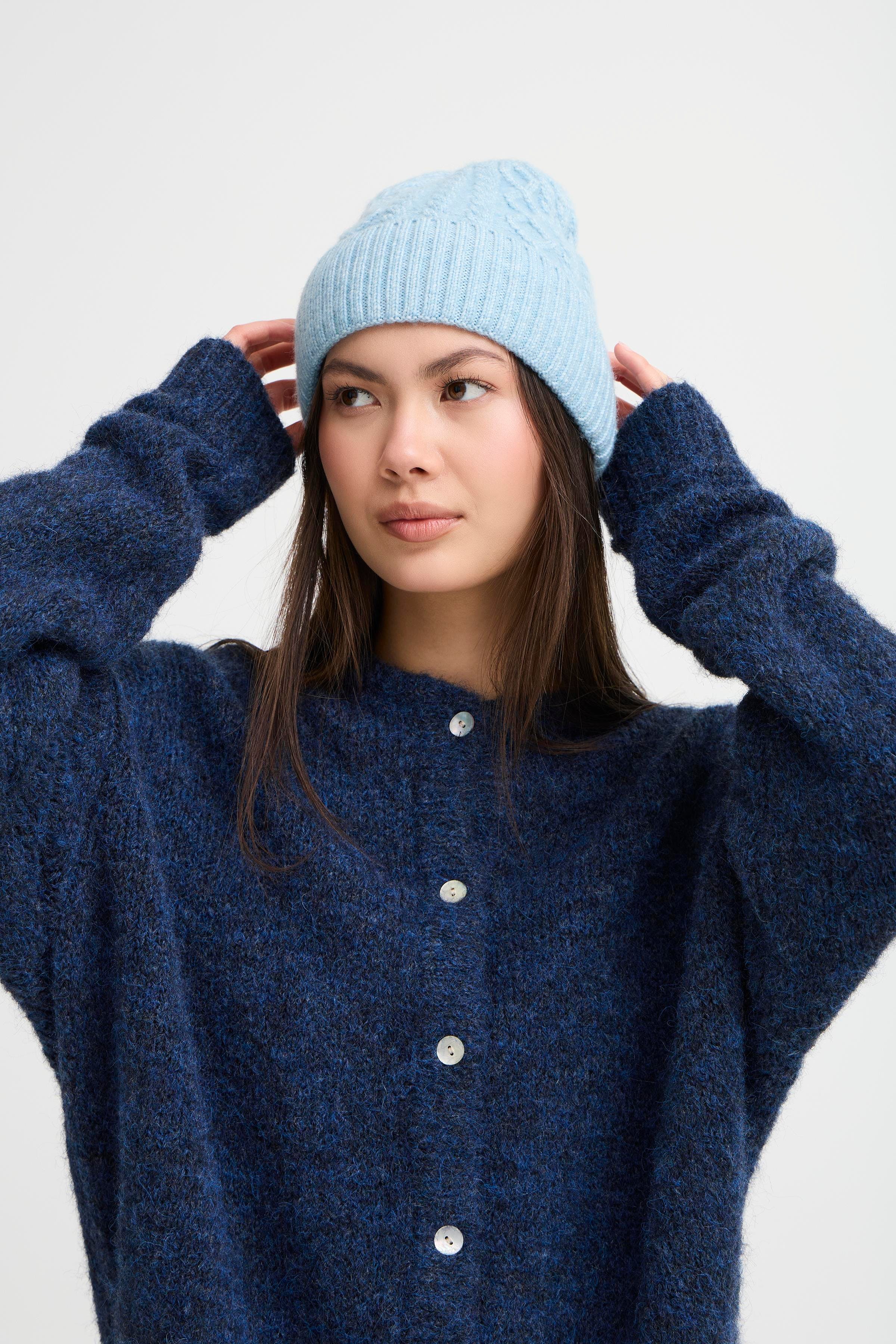 IALUCY Hat LOOKBOOK FRONT 20124379-1542251